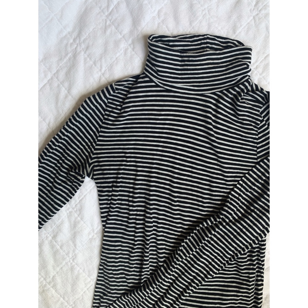 XS J Crew Striped Turtleneck